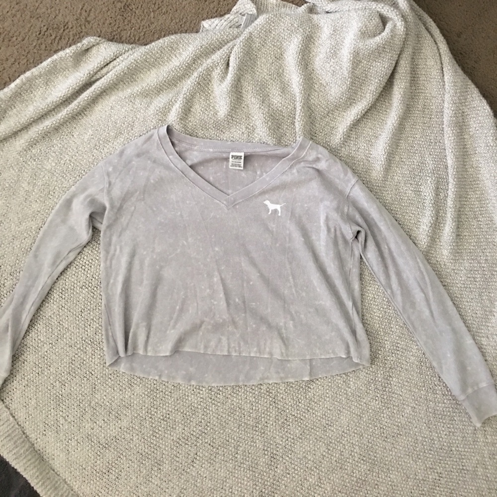 PINK BRAND CROPPED LONG SLEEVE ON HOLD
